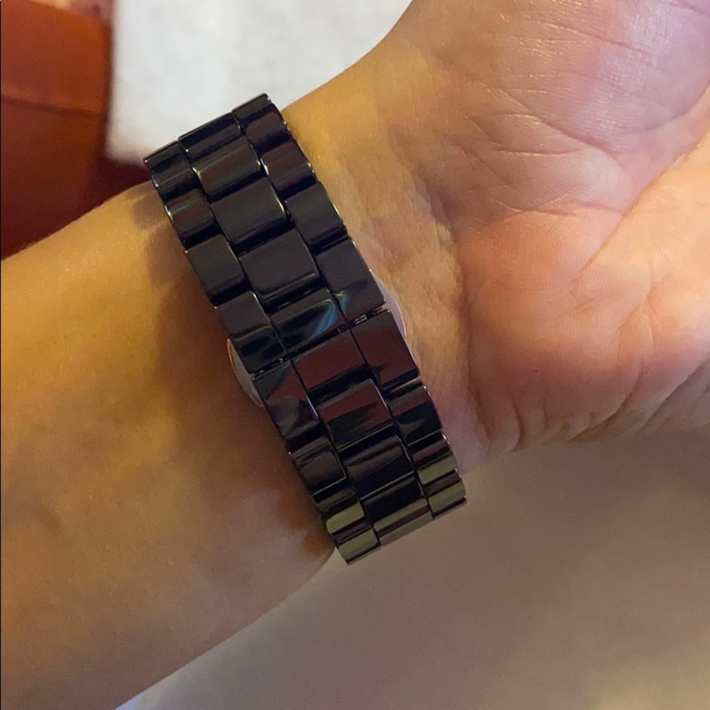 Michael Kors black ceramic watch - Picture 2 of 4